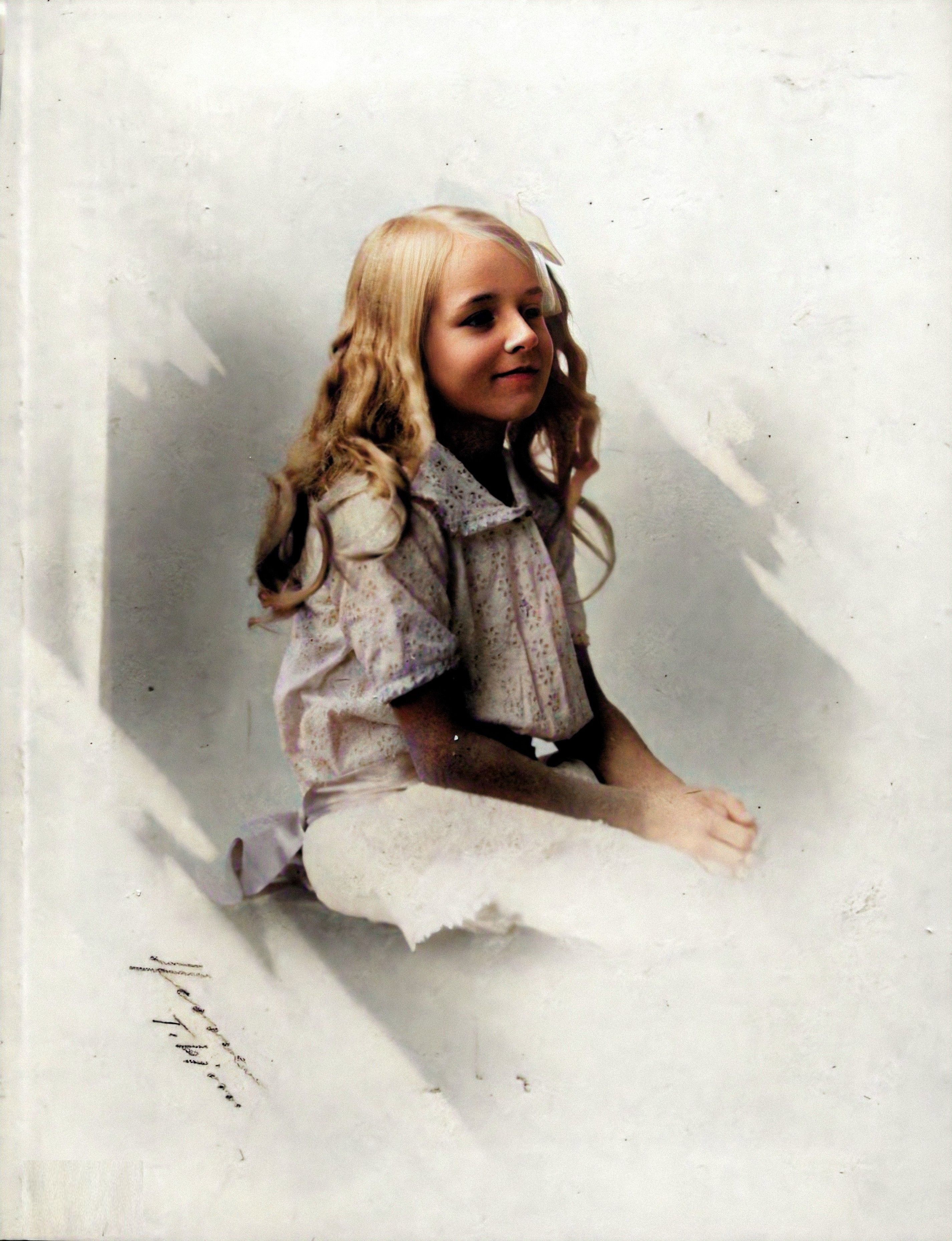 Bjørg Tangen 1909-1979, farger.