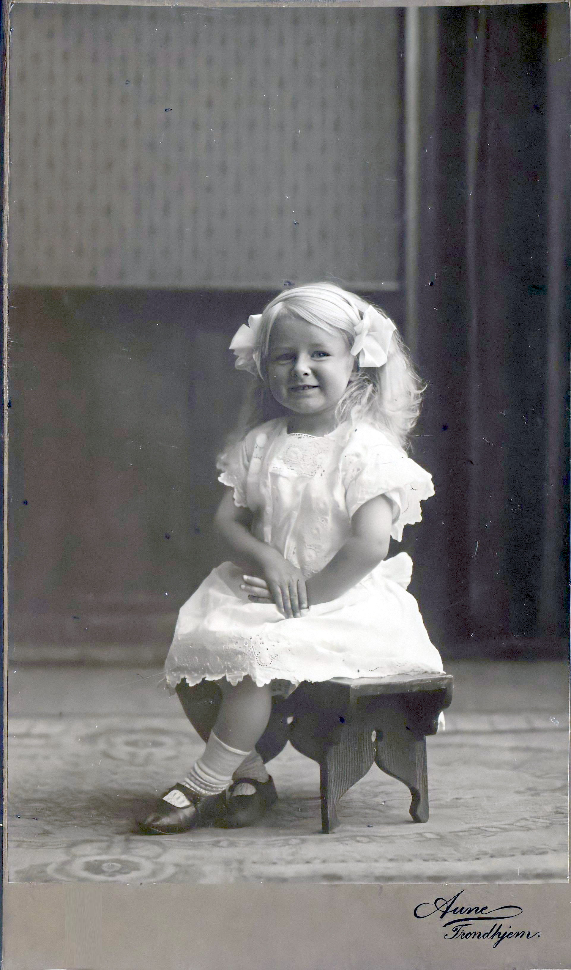 Bjørg Tangen 1909-1979, orginal.