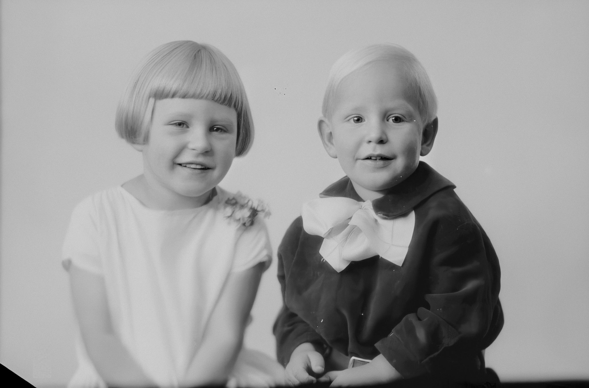 Randi og Steinar Aas, nedre bilde i svart hvitt.