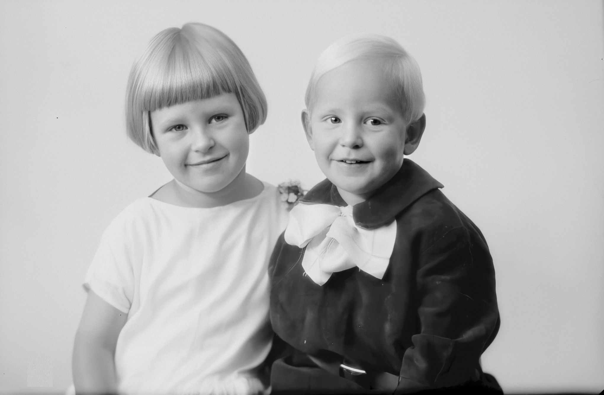 Randi og Steinar Aas, nedre bilde i svart hvitt.